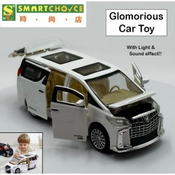 迷人汽車玩具（白色）（~6.4x15.8x6cm）